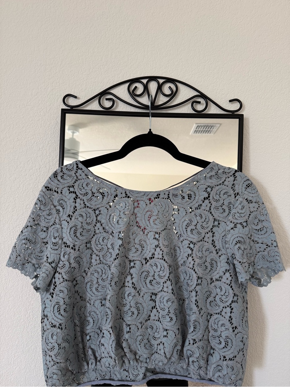 Zara Lace Overlay Short Sleeve Top - Gray/Blue